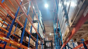 key factors to evaluate before hiring a logistics service provider