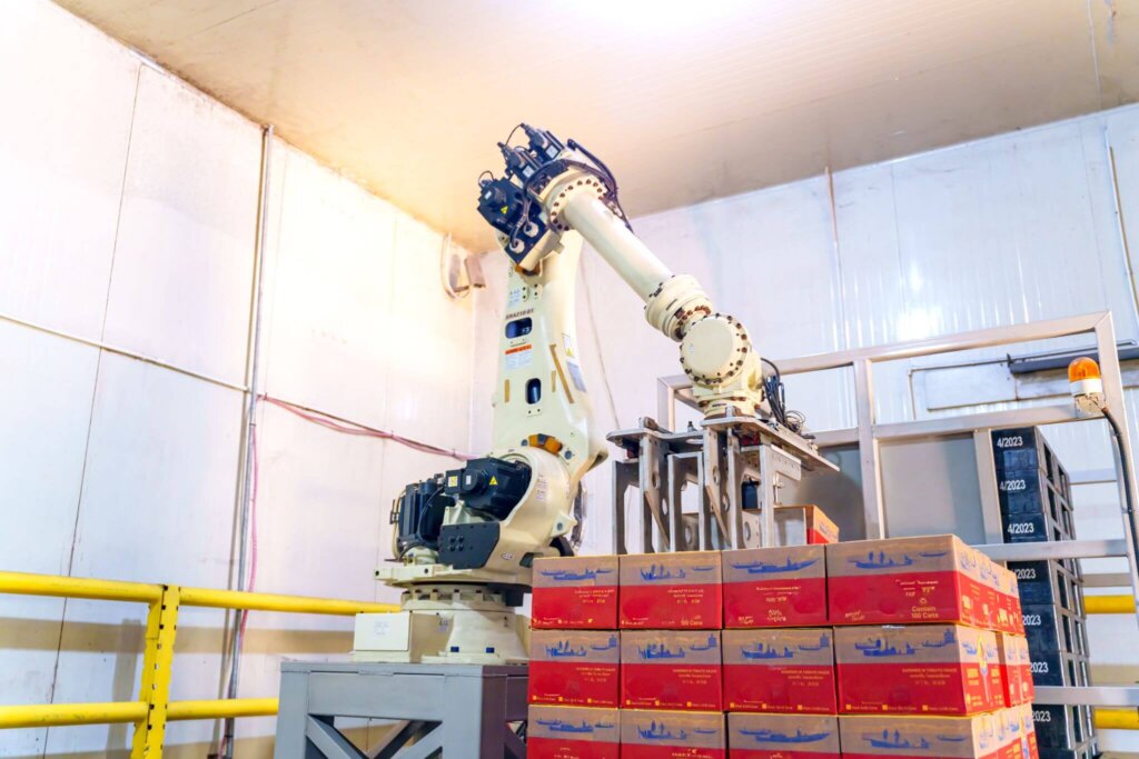 types of robotics used in logistic warehouses